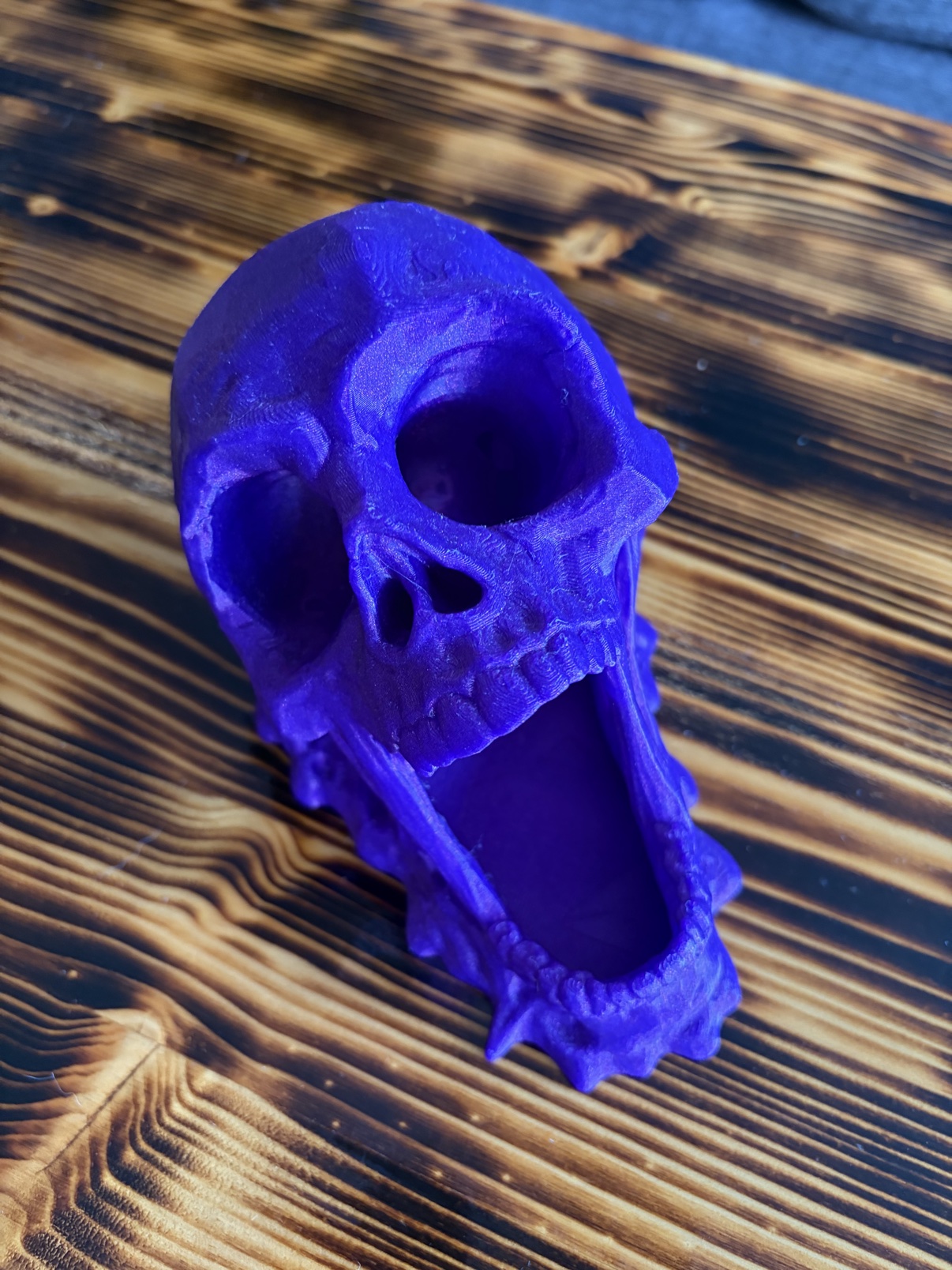 Skull dice tower