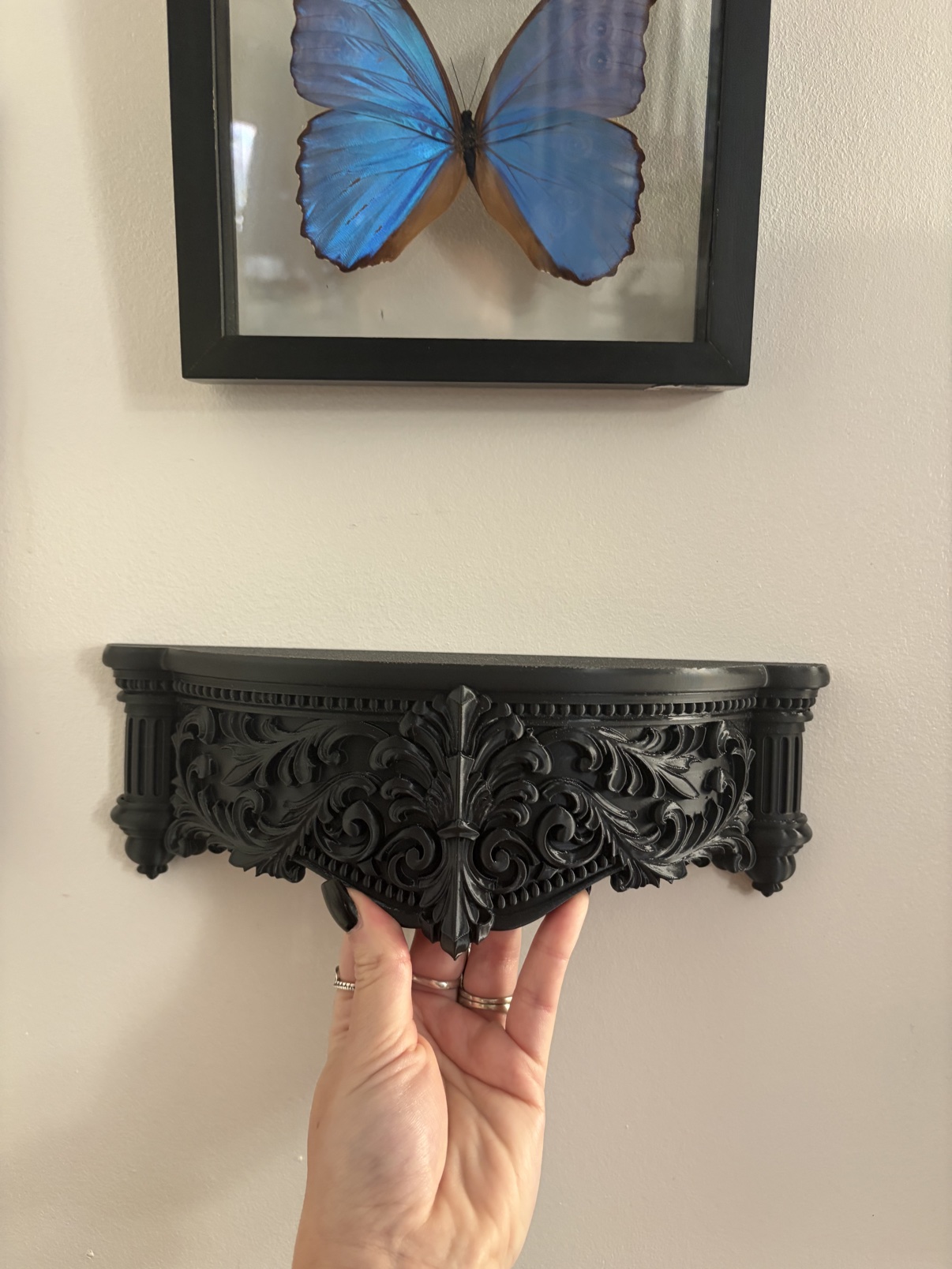 Gothic shelf in black